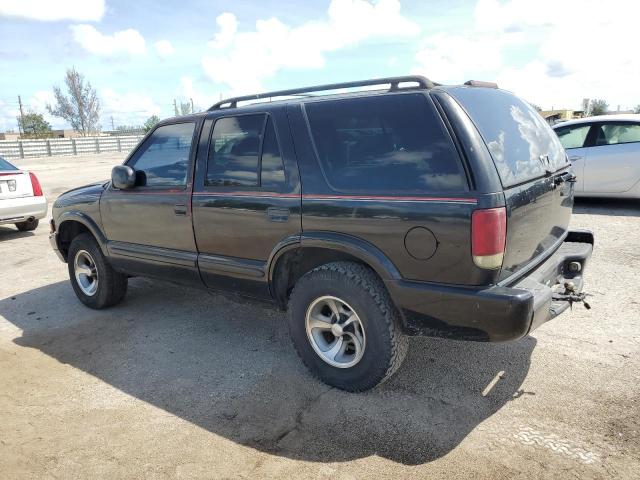Photo 2 from auction – 2000 CHEVROLET BLAZER with VIN 1GNCS13W62K142736