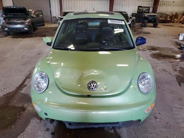 Photo 5 from auction – 2002 VOLKSWAGEN NEW BEETLE with VIN 3VWCB21C32M460990