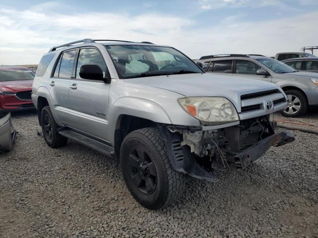Photo 4 from auction – 2004 TOYOTA 4RUNNER SR with VIN JTEBU14RX40049638
