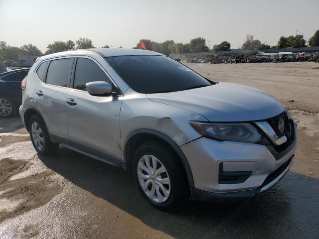 Photo 4 from auction – 2019 NISSAN ROGUE S with VIN KNMAT2MV9KP504053