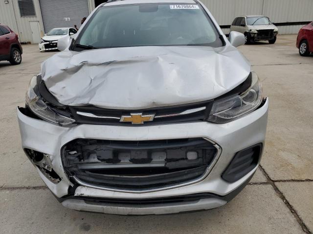 Photo 5 from auction – 2017 CHEVROLET TRAX 1LT with VIN 3GNCJLSB0HL160427