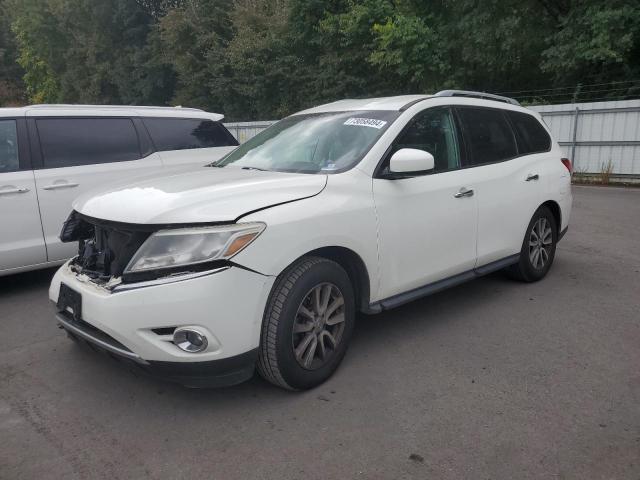 NISSAN PATHFINDER 2016 مع رقم تعريف المركبة 5N1AR2MM2GC613700 - صورة من المزاد