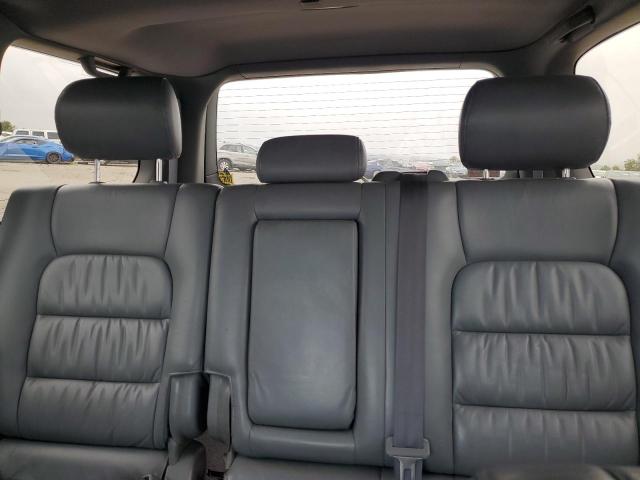 Photo 10 from auction – 2000 LEXUS LX 470 with VIN JT6HT00W9Y0103600
