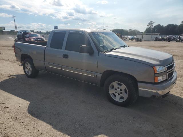Photo 4 from auction – 2006 CHEVROLET SILVERADO with VIN 2GCEC19V261106710