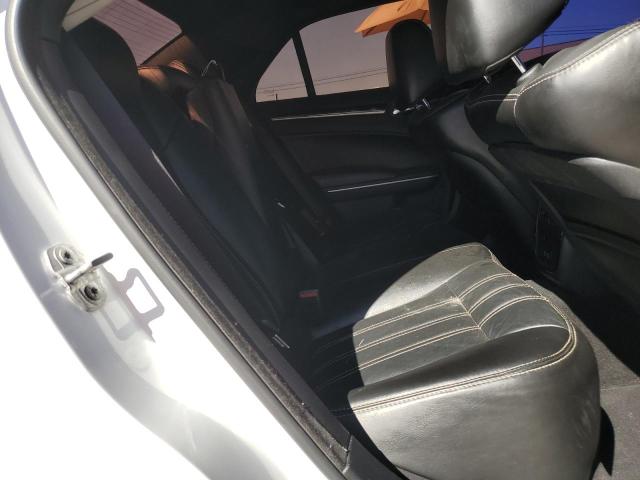 Photo 10 from auction – 2019 CHRYSLER 300 S with VIN 2C3CCABG8KH639881