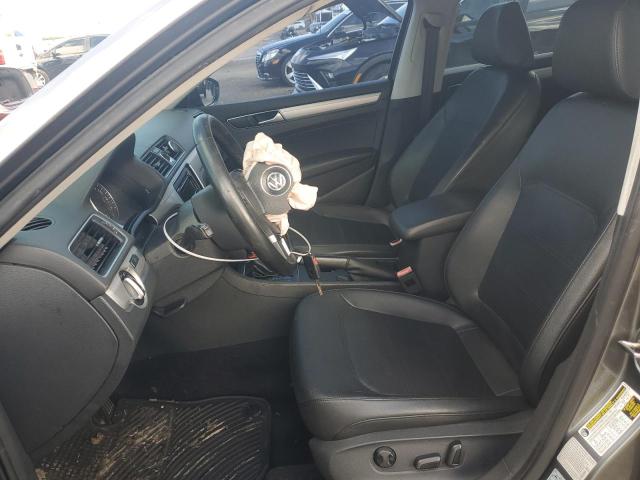 Photo 7 from auction – 2015 VOLKSWAGEN PASSAT with VIN 1VWAT7A39FC040014