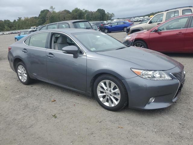 Zdjęcie 4 z aukcji – 2013 LEXUS ES 300H z VIN JTHBW1GG8D2026483