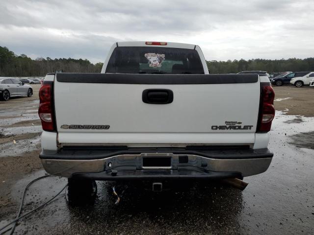 Photo 6 from auction – 2005 CHEVROLET SILVERADO with VIN 1GCHC23UX5F862201