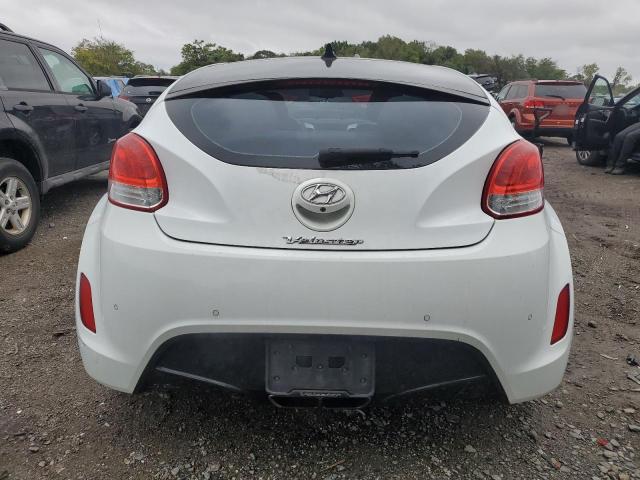 Photo 6 from auction – 2013 HYUNDAI VELOSTER with VIN KMHTC6AD3DU149988