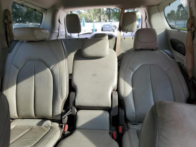 Photo 10 from auction – 2018 CHRYSLER PACIFICA T with VIN 2C4RC1BG1JR228174