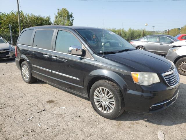 Photo 4 from auction – 2013 CHRYSLER TOWN & COU with VIN 2C4RC1CG7DR572529