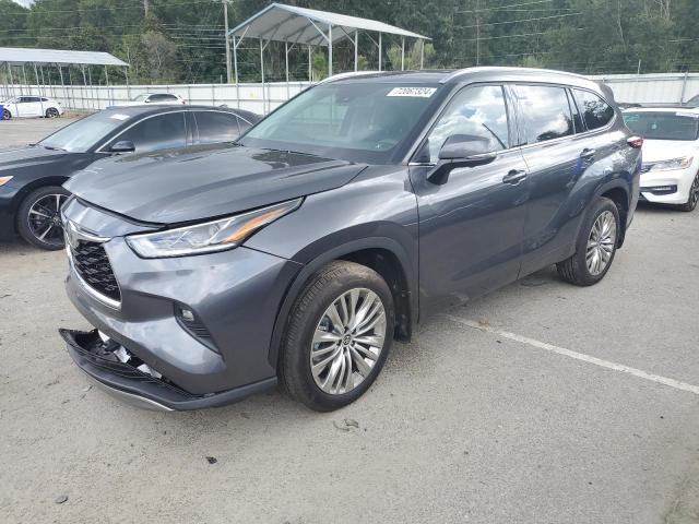 TOYOTA HIGHLANDER 2024 with VIN 5TDFARAH0RS532021 - Photo from auction