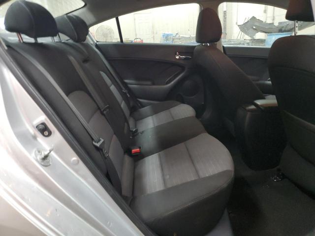 Photo 10 from auction – 2015 KIA FORTE EX with VIN KNAFX4A86F5342112
