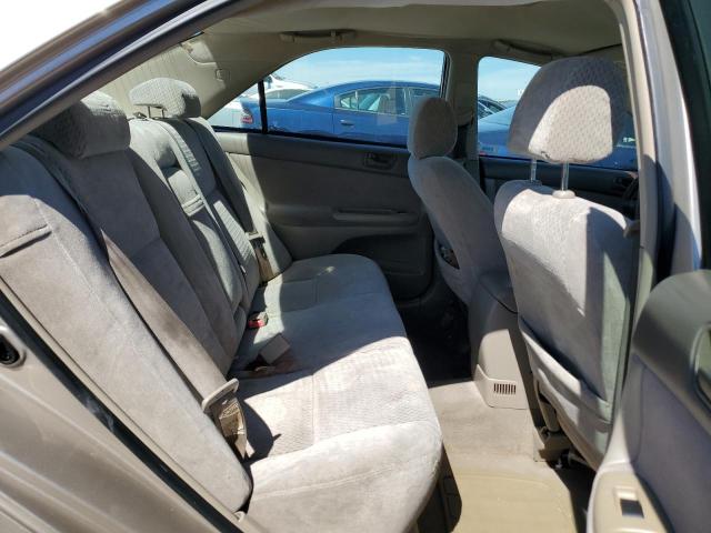 Photo 10 from auction – 2002 TOYOTA CAMRY LE with VIN 4T1BF30K72U520911