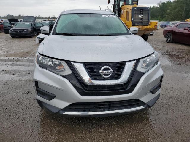 Photo 5 from auction – 2017 NISSAN ROGUE S with VIN 5N1AT2MT0HC785380