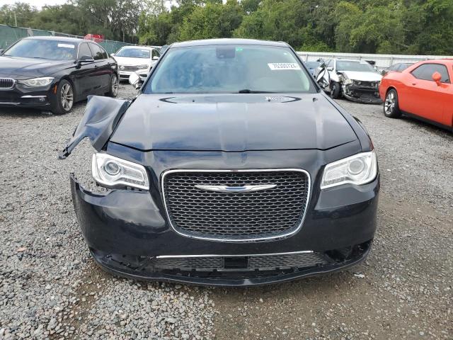 Photo 5 from auction – 2017 CHRYSLER 300C with VIN 2C3CCAEG7HH570296