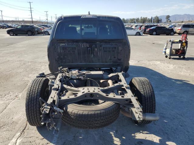 Photo 6 from auction – 2017 TOYOTA TACOMA DOU with VIN 3TMBZ5DN2HM009647