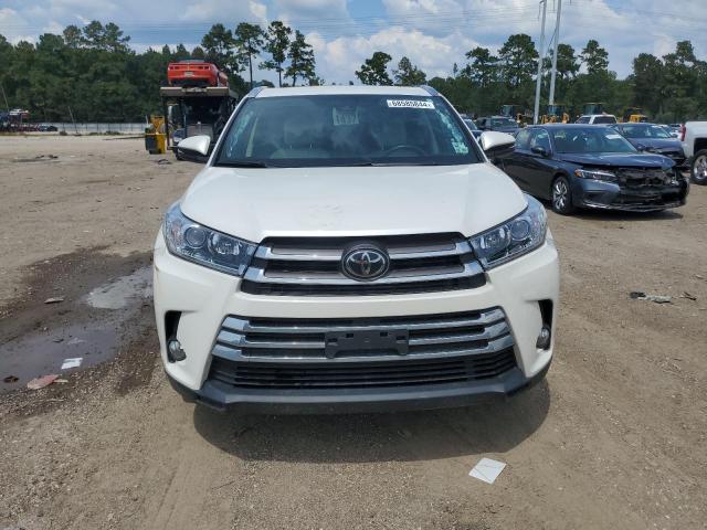 Photo 5 from auction – 2018 TOYOTA HIGHLANDER with VIN 5TDDZRFH9JS844450