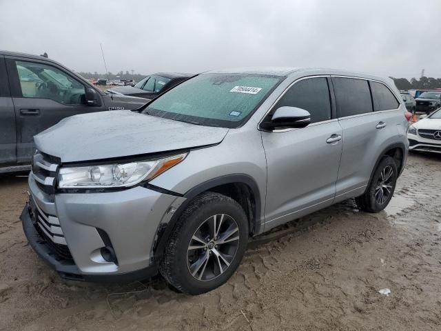 TOYOTA HIGHLANDER 2018 with VIN 5TDZZRFH1JS287491 - Photo from auction