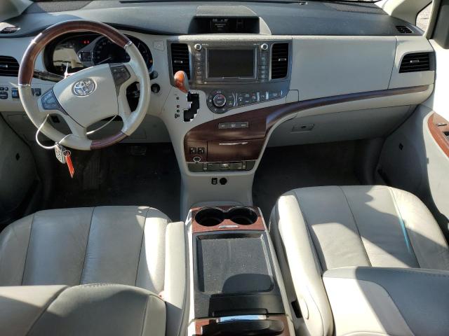 Photo 8 from auction – 2011 TOYOTA SIENNA XLE with VIN 5TDYK3DC1BS013469