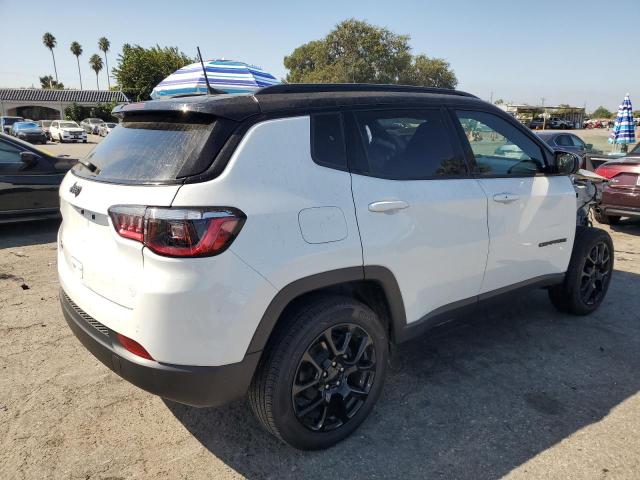 Photo 3 from auction – 2023 JEEP COMPASS LA with VIN 3C4NJDBN9PT549602