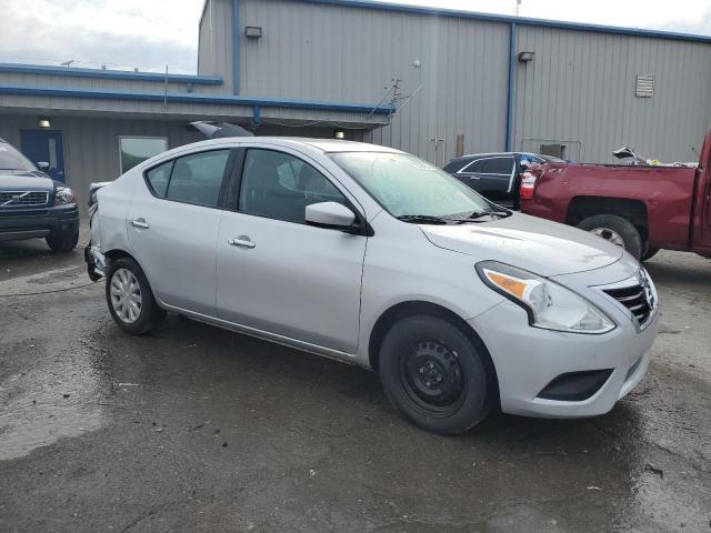 Photo 4 from auction – 2017 NISSAN VERSA S with VIN 3N1CN7AP4HK443441