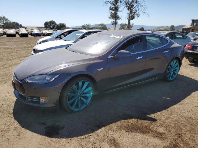 TESLA MODEL S 2015 with VIN 5YJSA1E27FF104212 - Photo from auction