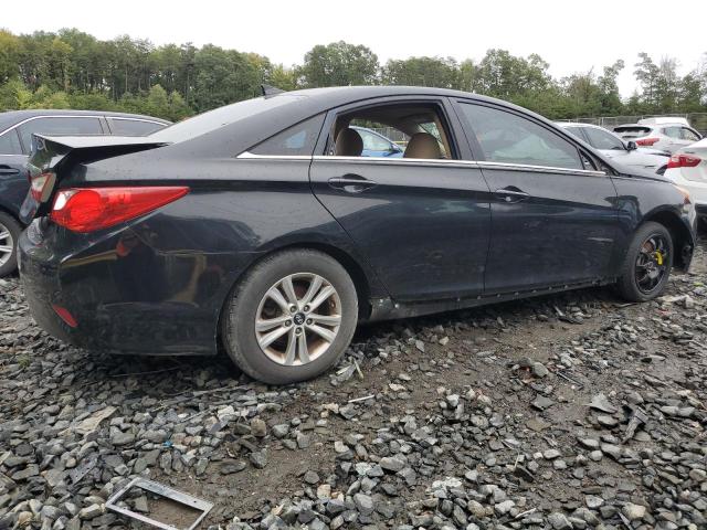 Photo 3 from auction – 2014 HYUNDAI SONATA GLS with VIN 5NPEB4AC9EH826551