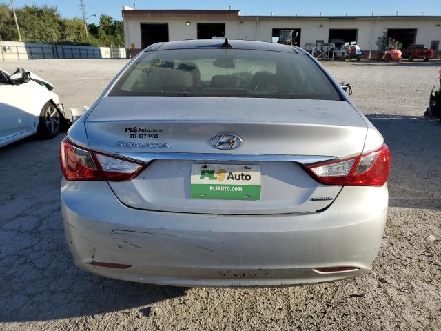 Foto 6 de la subasta – 2012 HYUNDAI SONATA SE con VIN 5NPEC4ACXCH392196