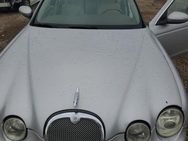 Photo 11 from auction – 2006 JAGUAR S-TYPE 4.2 with VIN SAJWA01B56HN57201