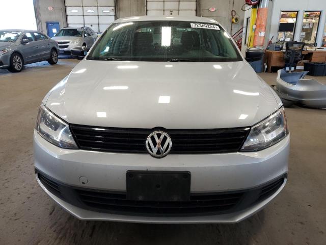 Photo 5 from auction – 2014 VOLKSWAGEN JETTA BASE with VIN 3VW2K7AJ5EM366640