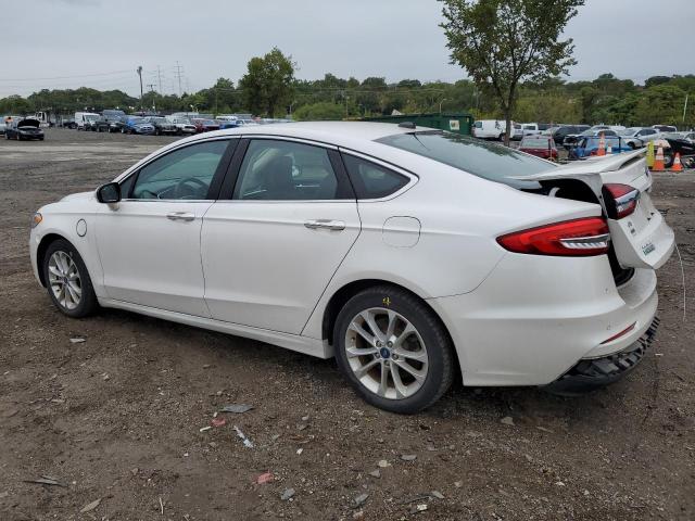 Photo 2 from auction – 2019 FORD FUSION TIT with VIN 3FA6P0SU2KR218052