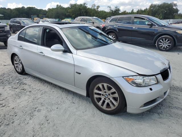 Photo 4 from auction – 2007 BMW 328 XI with VIN WBAVC93537KZ71174