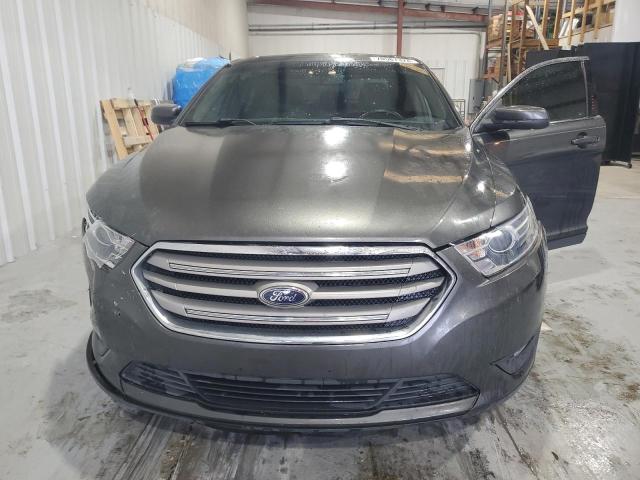 Photo 5 from auction – 2016 FORD TAURUS SEL with VIN 1FAHP2E8XGG158099
