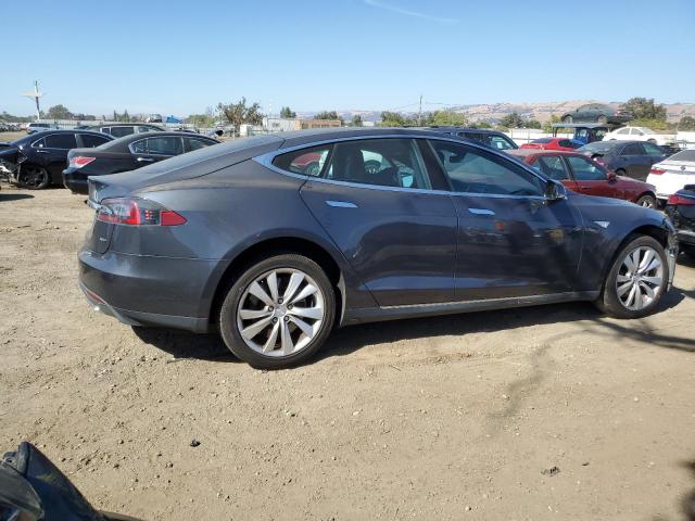 Photo 3 from auction – 2016 TESLA MODEL S with VIN 5YJSA1E21GF128989