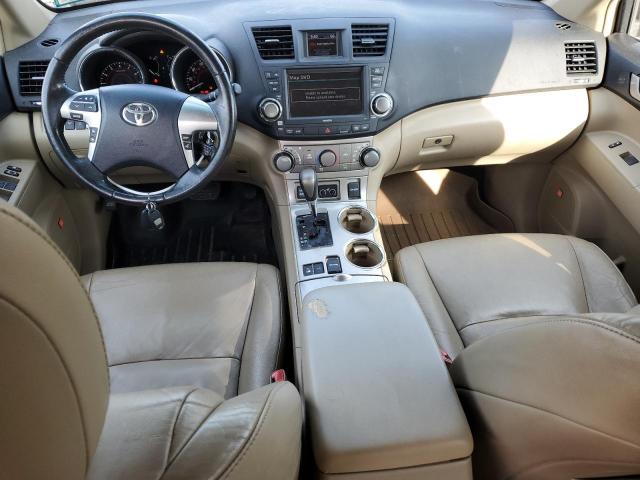 Photo 8 from auction – 2011 TOYOTA HIGHLANDER with VIN 5TDBK3EH3BS090182