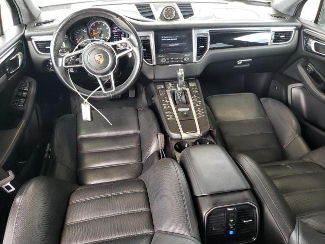 Photo 8 from auction – 2017 PORSCHE MACAN TURB with VIN WP1AF2A52HLB60768
