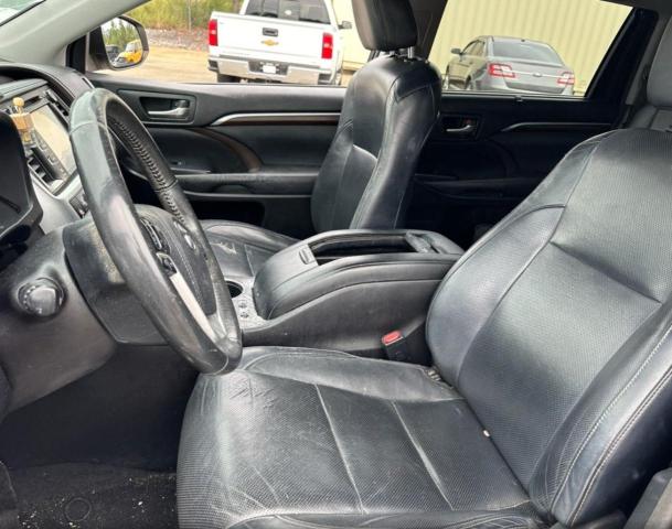 صورة رقم 5 من المزاد - 2015 TOYOTA HIGHLANDER مع VIN 5TDYKRFH1FS076752