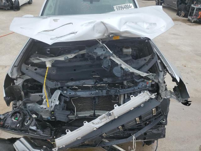 Photo 12 from auction – 2015 TOYOTA 4RUNNER SR with VIN JTEBU5JR2F5231061