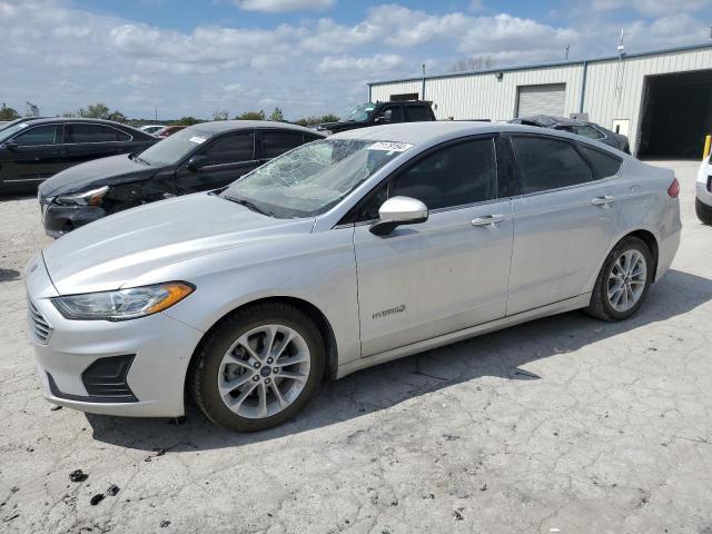 FORD FUSION SE 2019 with VIN 3FA6P0LU8KR137748 - Photo from auction