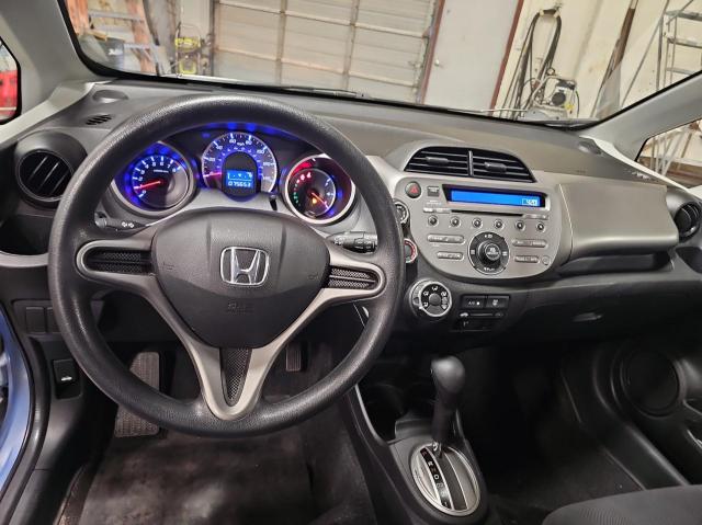 Photo 9 from auction – 2010 HONDA FIT with VIN JHMGE8H28AC027353