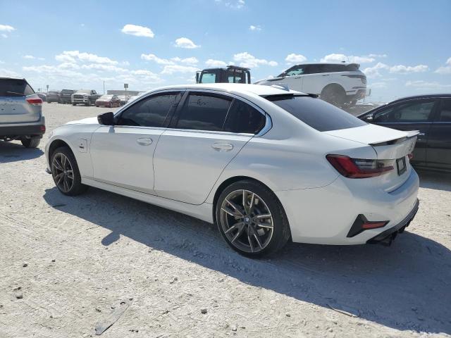 Photo 2 from auction – 2022 BMW 330E with VIN 3MW5P7J04N8C40218
