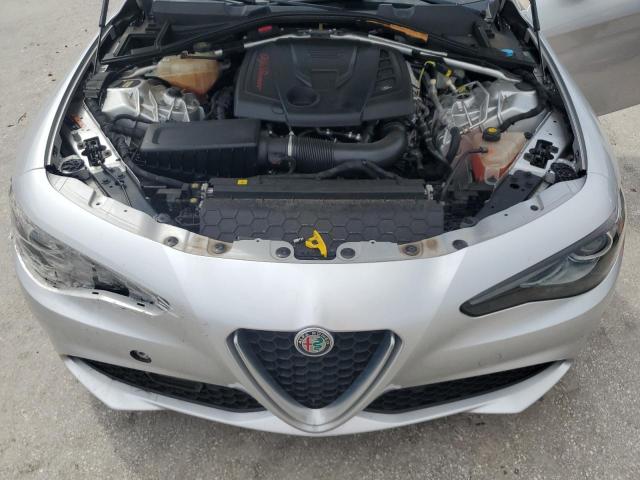 Photo 11 from auction – 2017 ALFA ROMEO GIULIA TI with VIN ZARFAECN7H7551515
