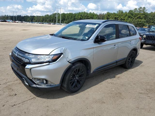MITSUBISHI OUTLANDER 2019 with VIN JA4AD3A32KZ039457 - Photo from auction