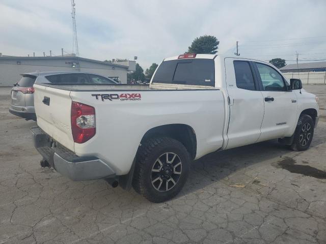 Photo 3 from auction – 2015 TOYOTA TUNDRA with VIN 5TFUW5F19FX417291