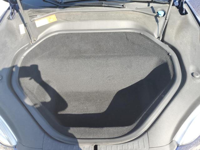 Photo 11 from auction – 2015 TESLA MODEL S 85 with VIN 5YJSA1H26FF084031