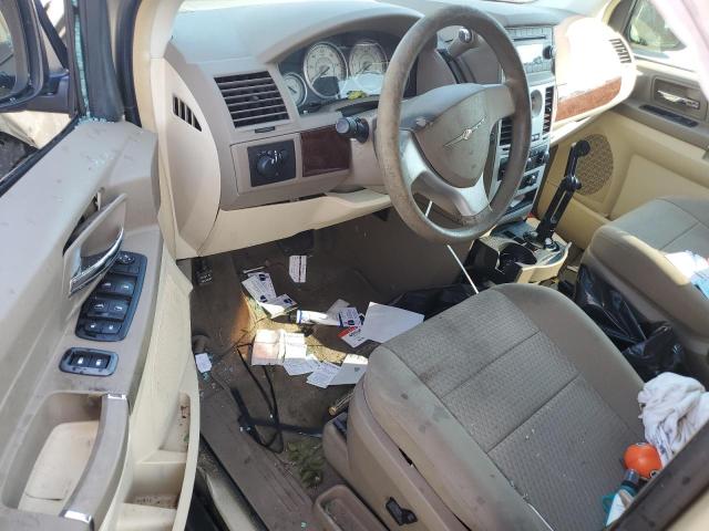 Photo 8 from auction – 2010 CHRYSLER TOWN & COU with VIN 2A4RR4DEXAR187954