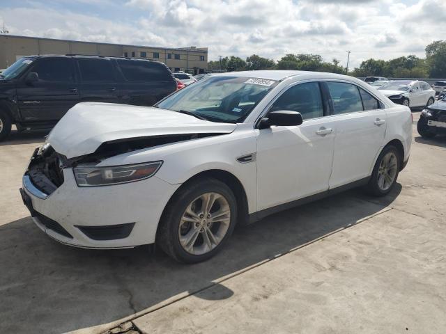 FORD TAURUS SE 2015 with VIN 1FAHP2D81FG189306 - Photo from auction