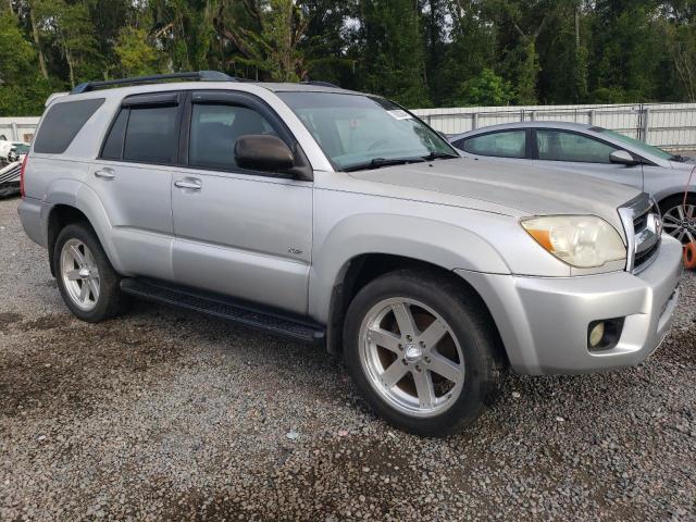 صورة رقم 4 من المزاد - 2006 TOYOTA 4RUNNER SR مع VIN JTEZU14RX68057922