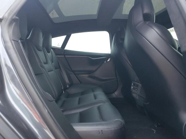 Photo 11 from auction – 2018 TESLA MODEL S with VIN 5YJSA1E2XJF258728